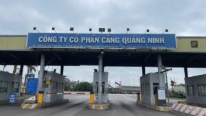 Lắp đặt hệ thống âm thanh Hội trường cho công ty Cảng Quảng Ninh 1 z7931669700013 e1a0754bbd78bdf4fa564989b5773a73